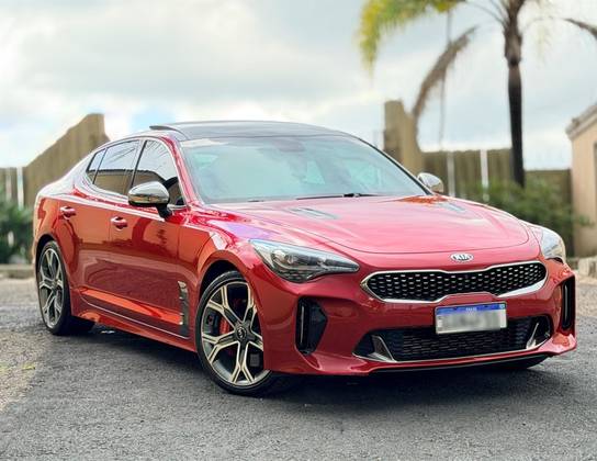 KIA STINGER 3.3 V6 GDI GASOLINA GT AWD E-SHIFT KIA STINGER 3.3 V6 GDI GASOLINA GT AWD E-SHIFT